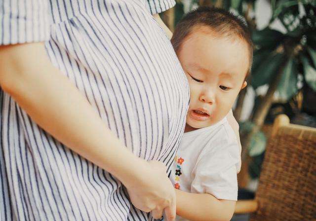 生了女儿被人催生儿子,生了女儿就被催生