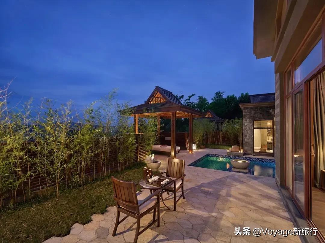 五家顶级野奢度假酒店,中国风海滨度假酒店