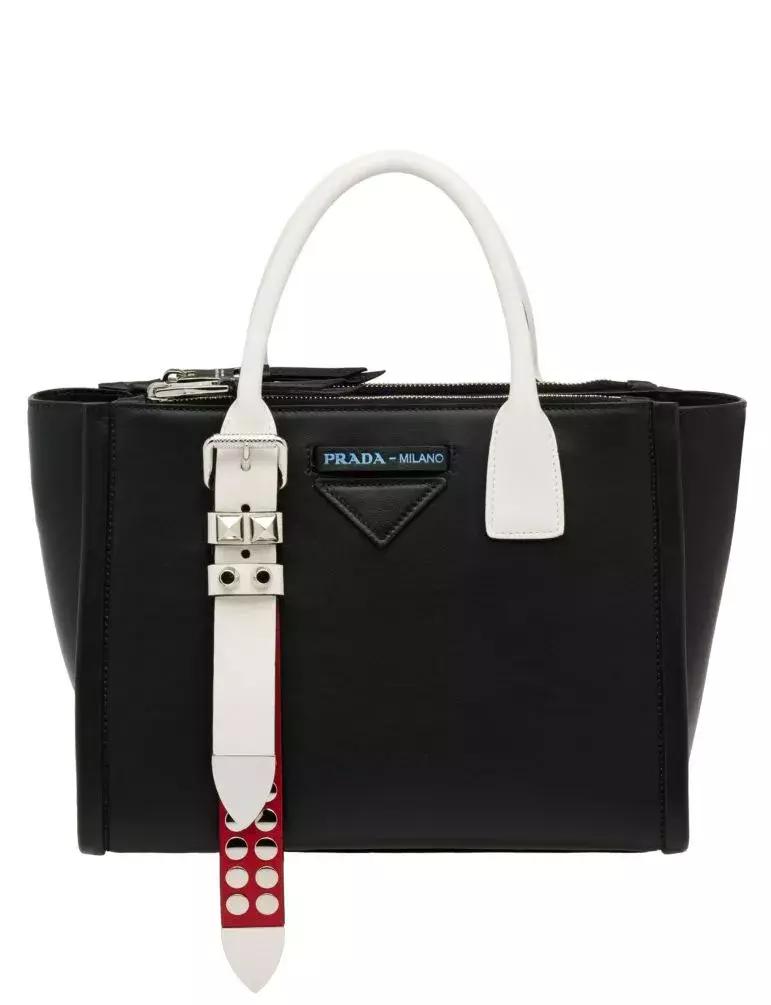 刘雯今年最流行的包,刘雯同款包时尚潮流大牌大容量