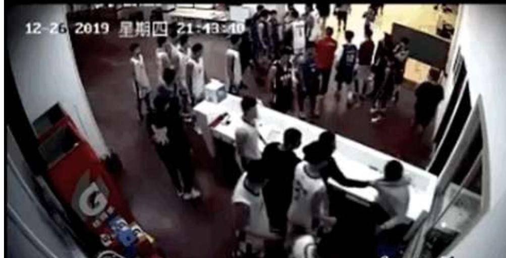 准职业球员群殴中学生，天津队眼看有点起色，自家后院却起了火