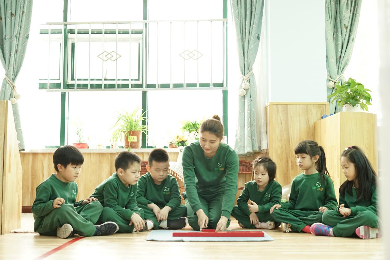 学前教育连锁加盟幼儿园排名,跨世纪幼儿园加盟费多少钱