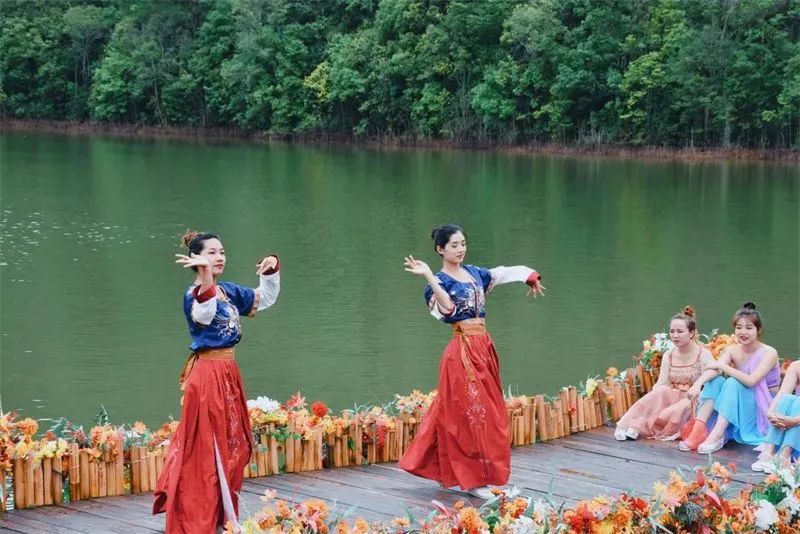 国庆节中秋景区免费打折时间,中秋节10余景区40余项活动等你来