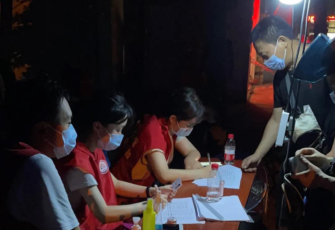 疫往无前践初心疫不容辞担使命,疫往无前