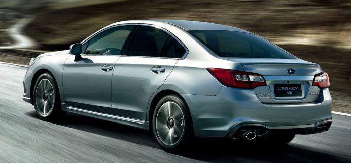 鹅毛大雪不用怕，这几款四驱轿车不比SUV差