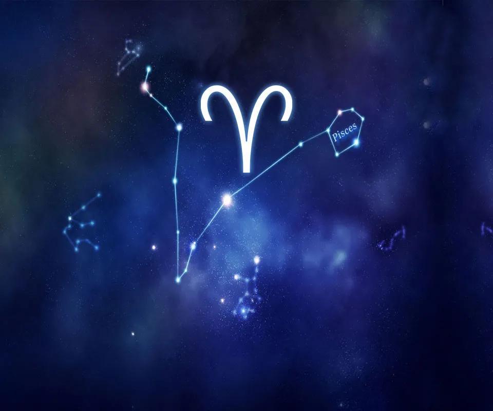 月亮星座和上升星座哪个决定性格,12星座的性格和特点大全简短