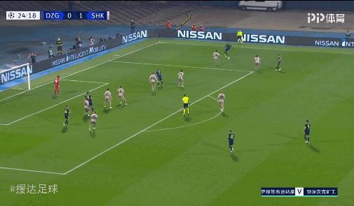 欧冠4强4分钟进三球,欧冠经典惊天大逆转皇马