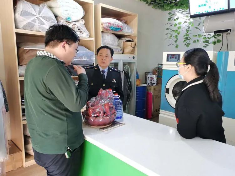 禹州10家洗衣店获“诚信经营示范店”称号！