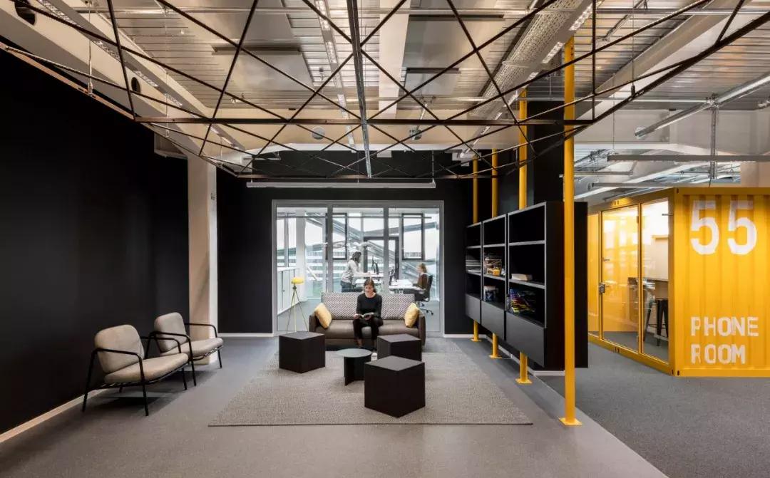 adidas新总部大楼,adidas总部大楼