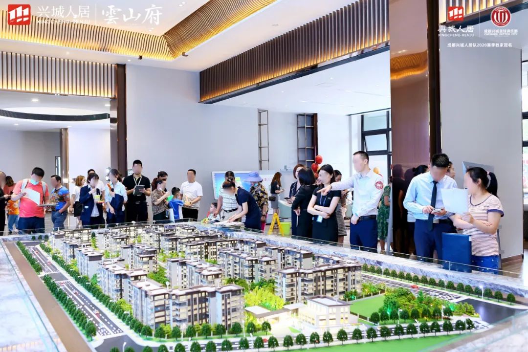 来都江堰的理由有很多,给都江堰一个被偏爱的理由