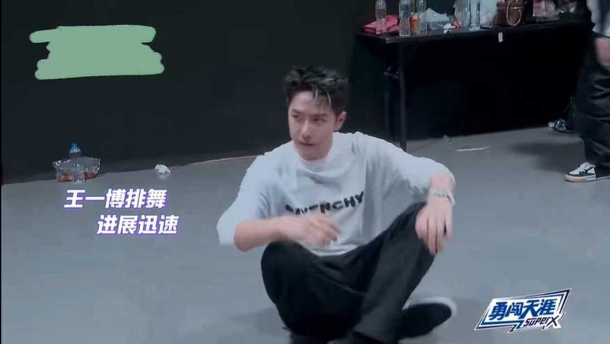 王一博韩庚状态,王一博和韩庚默契