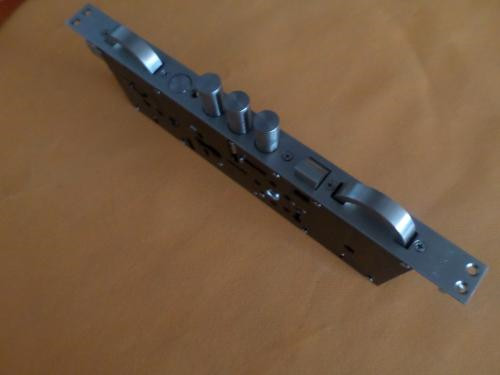 市面上常见防盗门锁体,常见防盗门锁芯尺寸