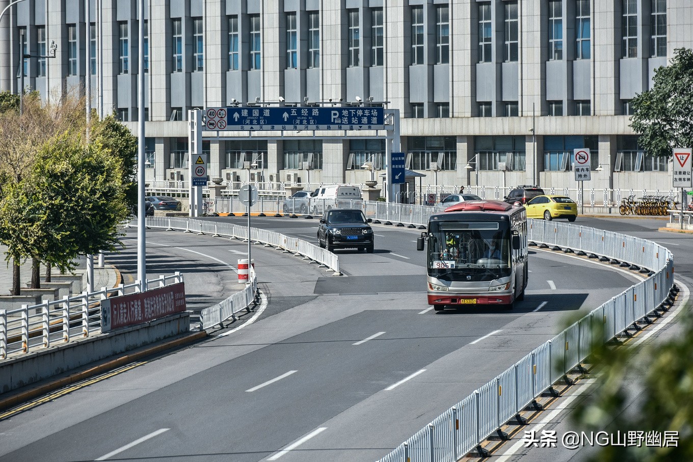 琚弗閲嶄綆浼扮殑鍩庡競澶╂触,澶╂触gdp鍙戝睍