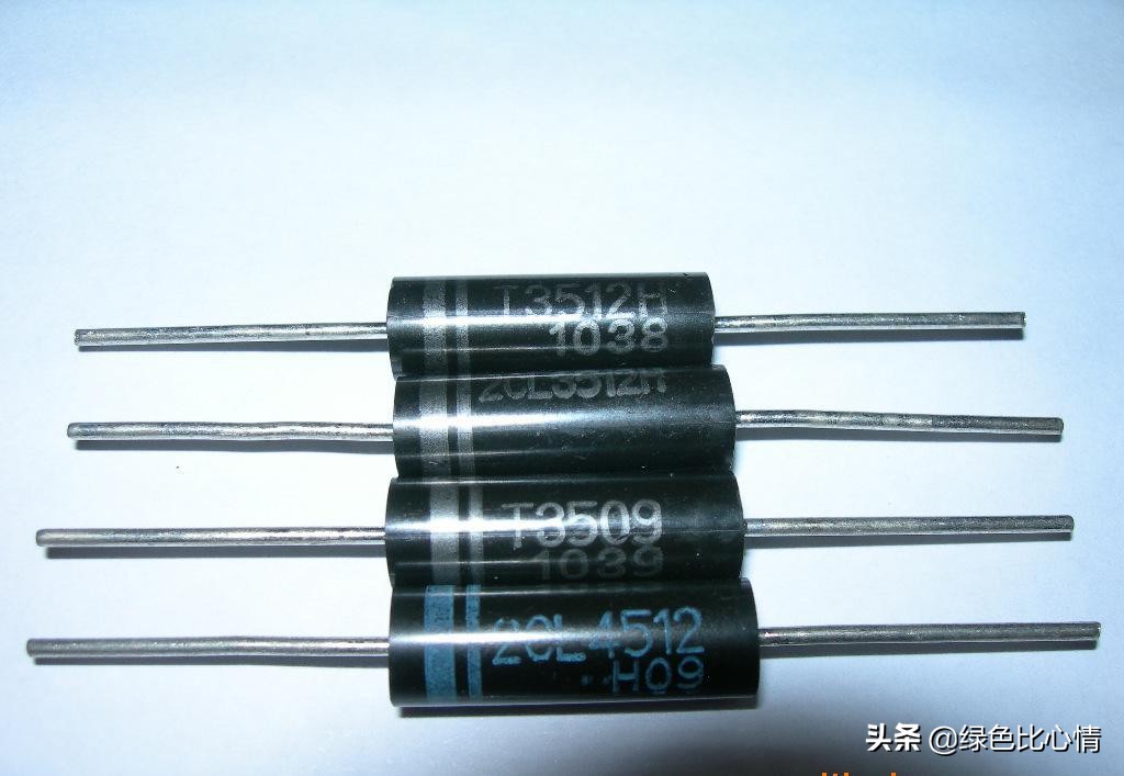 二极管正向电阻小反向电阻大对错,高压二极管分正负极吗