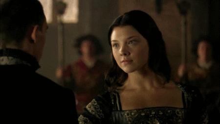 侍女上位、姐妹同夫、一王废四后，英国王室狗血传奇荒诞如戏