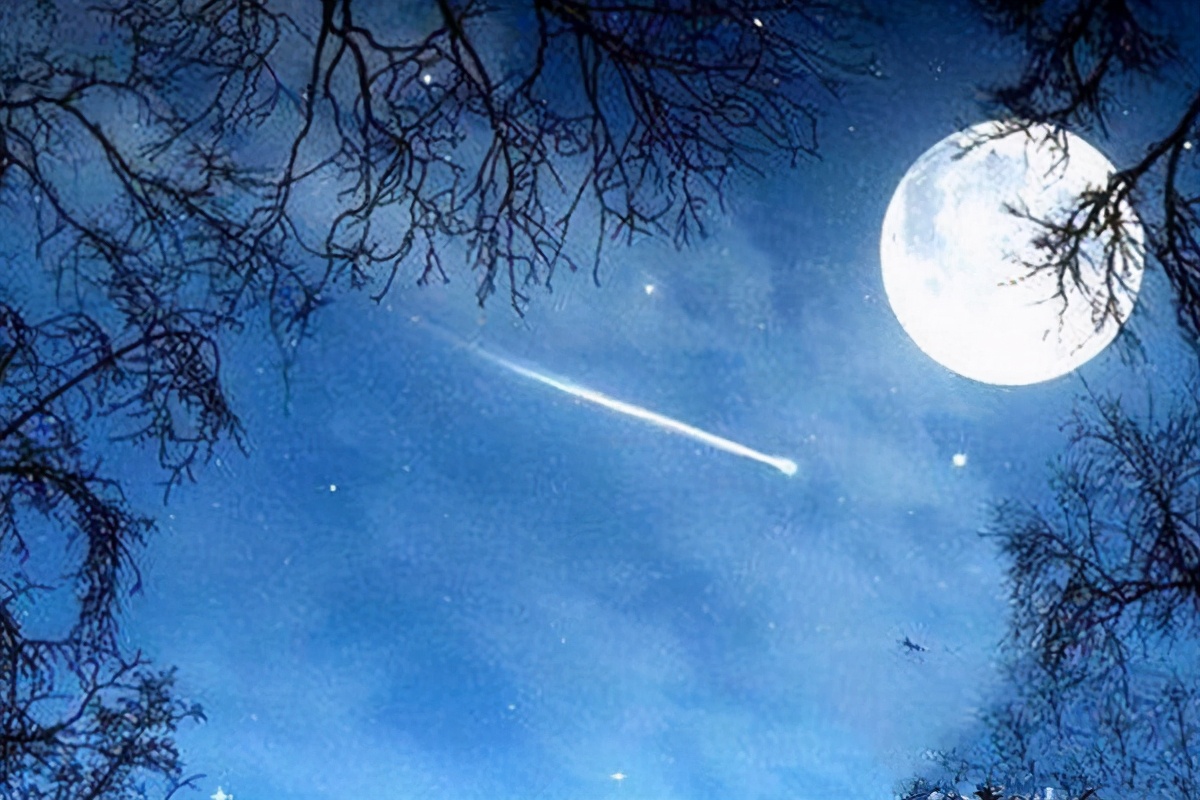 李白静夜思原版为什么被改,李白静夜思原版有历史记载吗