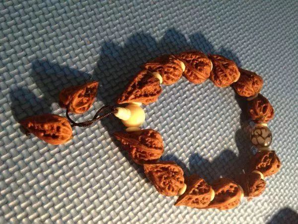 自己穿串配饰,穿串好看款式