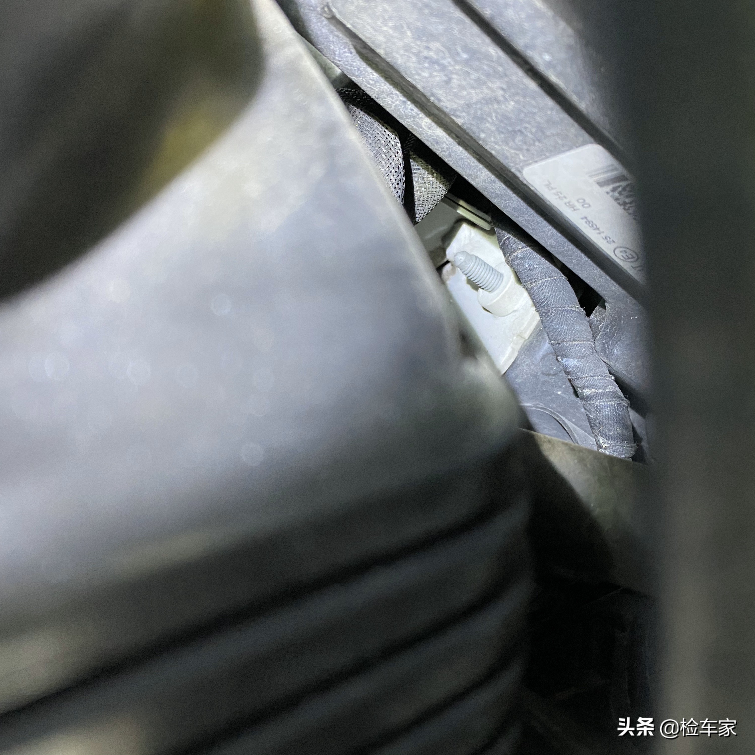 为什么这么多人买宾利飞驰,为什么会有人买二手豪华车