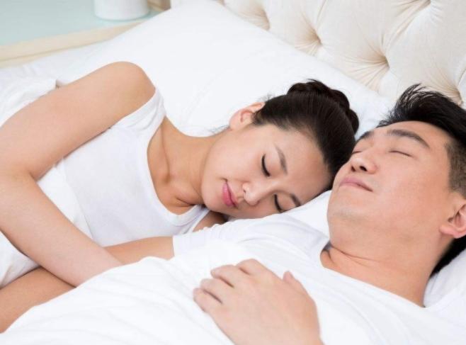 女人宫外孕和男人这个习惯有关,丈夫哪些行为妻子容易宫外孕