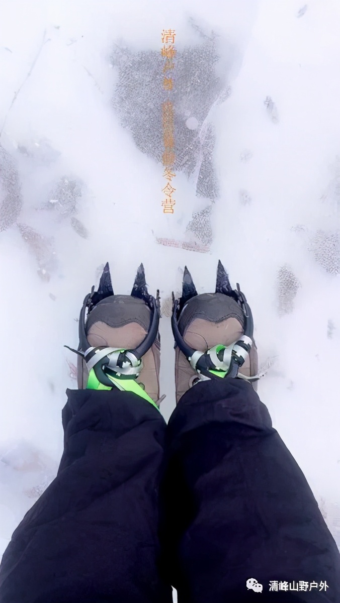 适合小学生寒假去的冬令营,冬天儿童冰雪游学