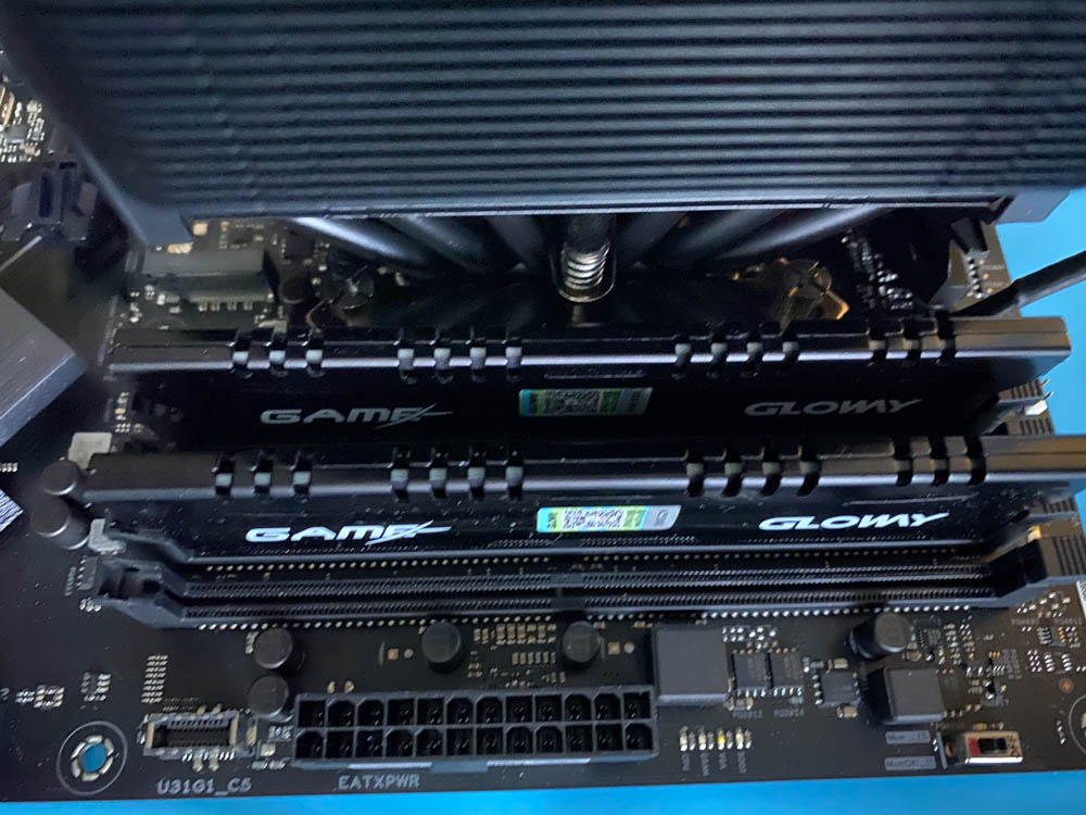 酷冷至尊coolermastert620m黑武士,酷冷至尊暴雪t620s散热效果