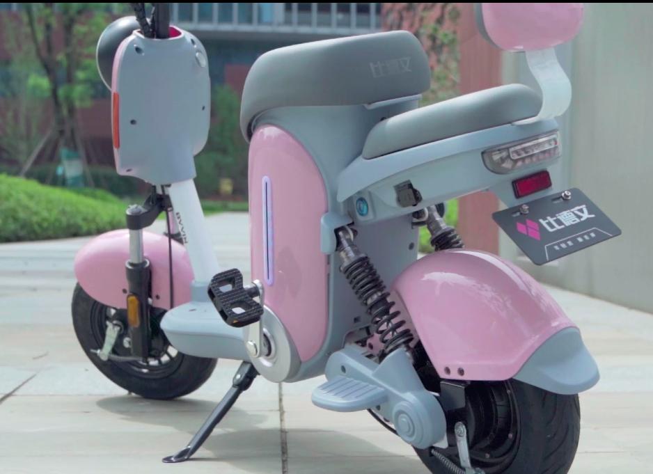 适合年轻人高颜值的电动车,外观设计好看的电动车推荐