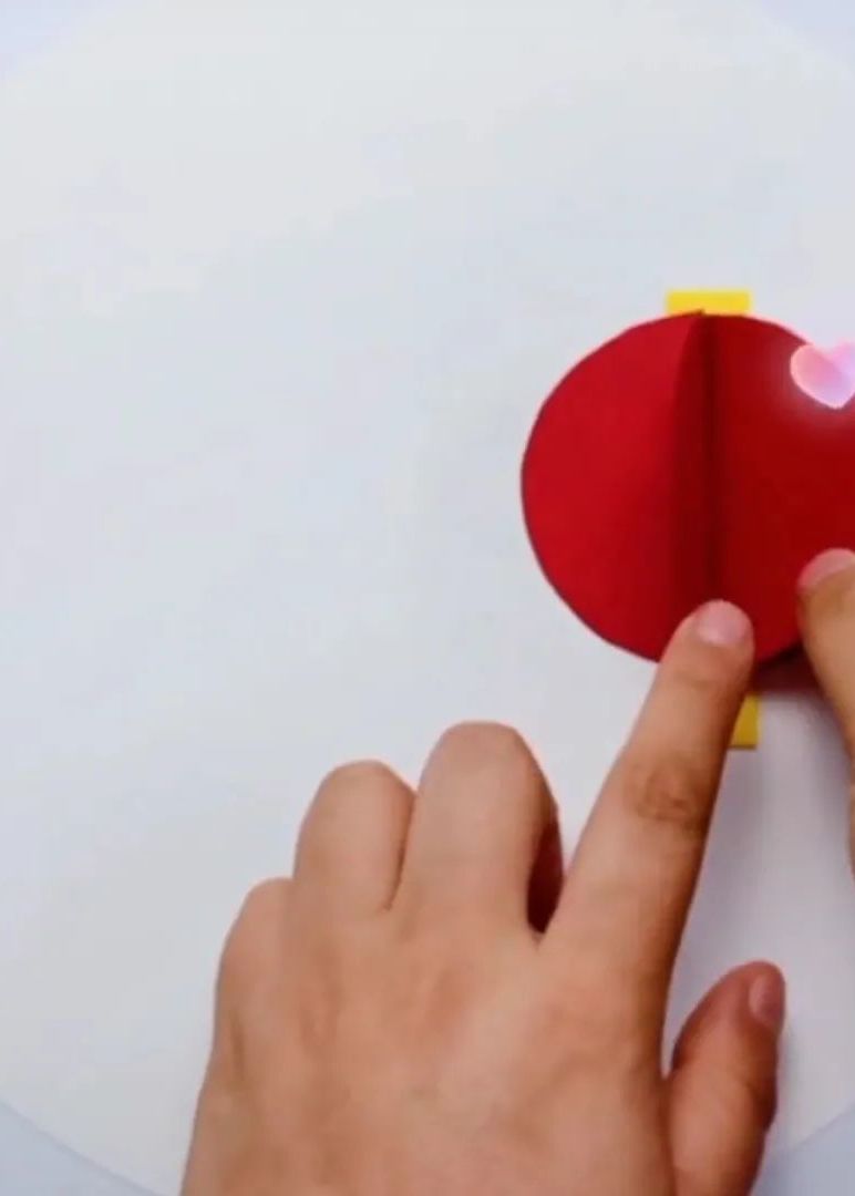 国庆节节关于赞美祖国的手工制作,怎么用橡皮泥做关于祖国的手工