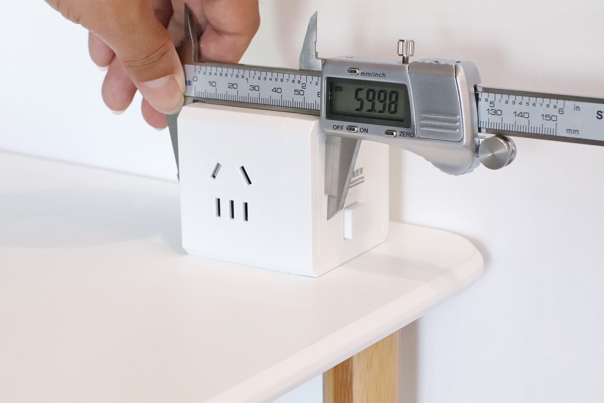 给大家推荐一款多功能魔方插座,魔方插座十大排名