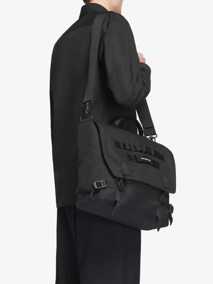 RR·TRENDS|比公文包更“高级”的男士手袋