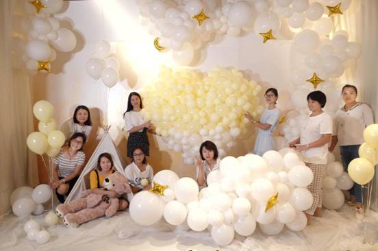 北京气球装饰培训学校,气球培训门店装修