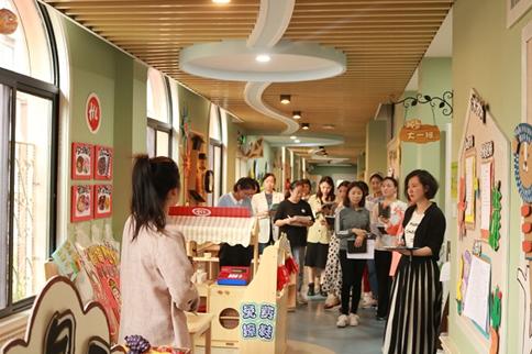 合肥市宿州路幼儿园教育集团巧思环创显神通，观摩学习共成长