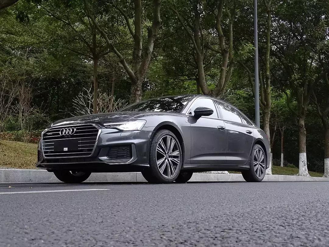 新款奥迪a6l实车曝光或今年上市,新款奥迪a6l贯串尾灯原厂选配