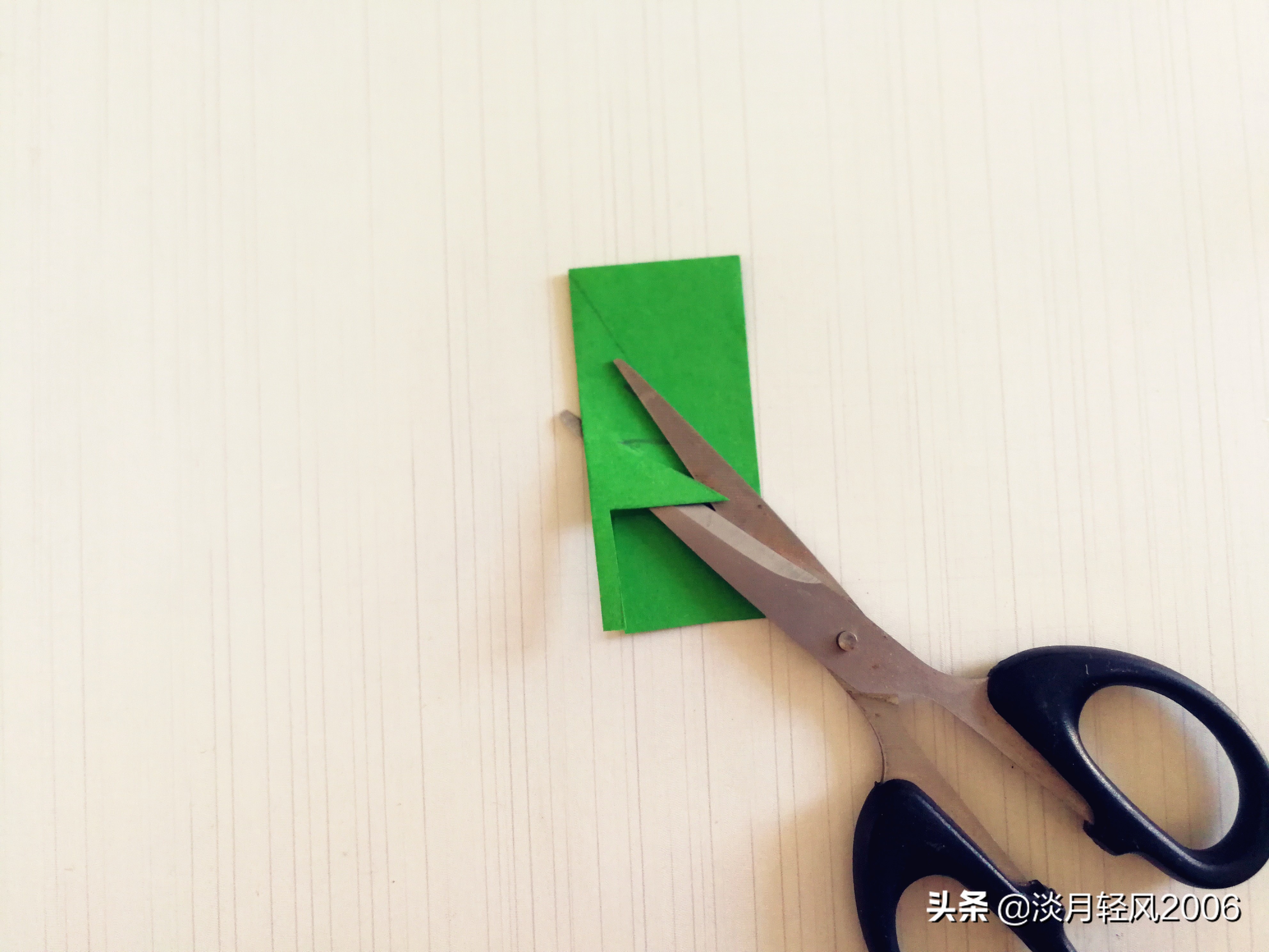 松树对称剪纸图案100种,剪纸手工儿童枫叶详细教程