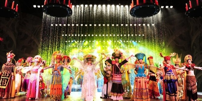 锦绣中华泼水节夜场泼水,锦绣中华泼水节泼水几点开始