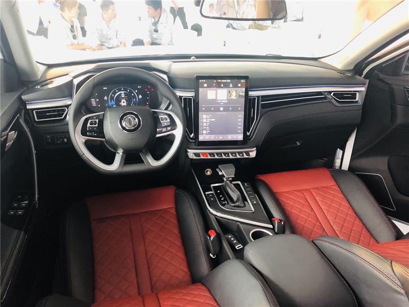 东风风行t52022款手动挡低配试驾,东风风行t5马赫版试驾体验