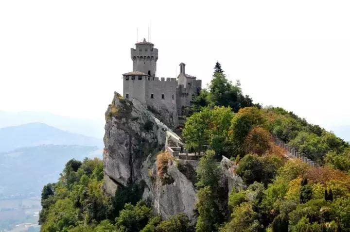 中国护照最新免签国家地区一览表,中国护照落地签或者免签的国家