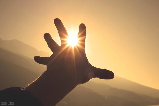 科学界常用两种理论描述光的本质,光的本质到底是什么东西