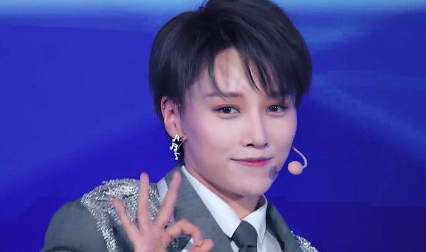 直男追星的表现,直男追星的正确方式