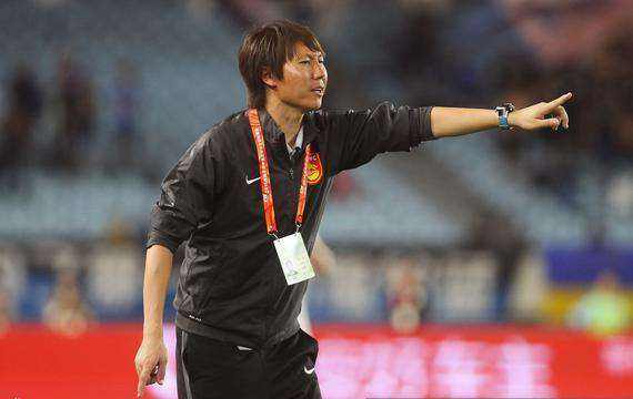 4大承诺，优势明显！我郑重申请倒贴1000万应聘国足主帅