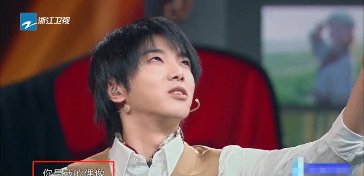 华晨宇什么时候说baby是他的偶像,华晨宇评价angelababy