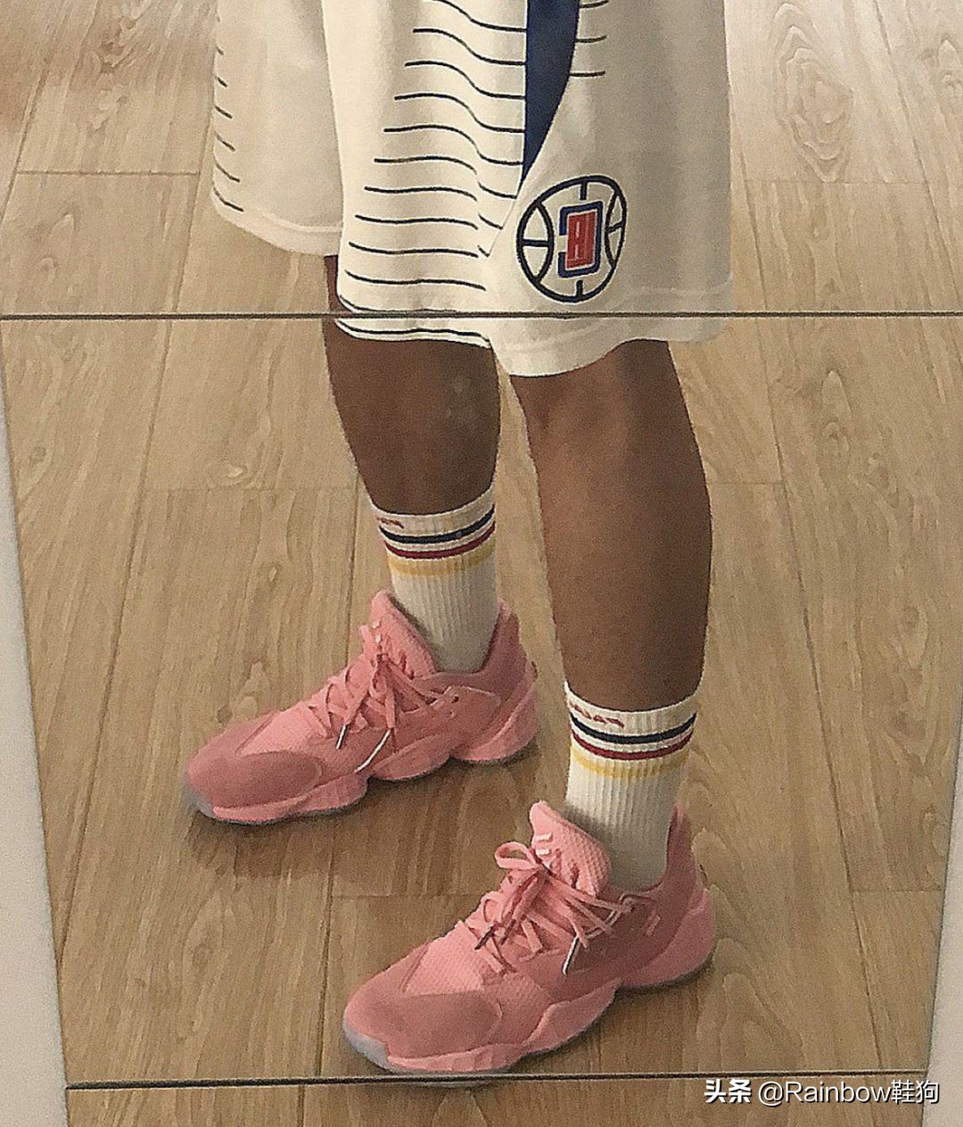 情人节穿搭男生夏天,情人节限定鞋粉色男