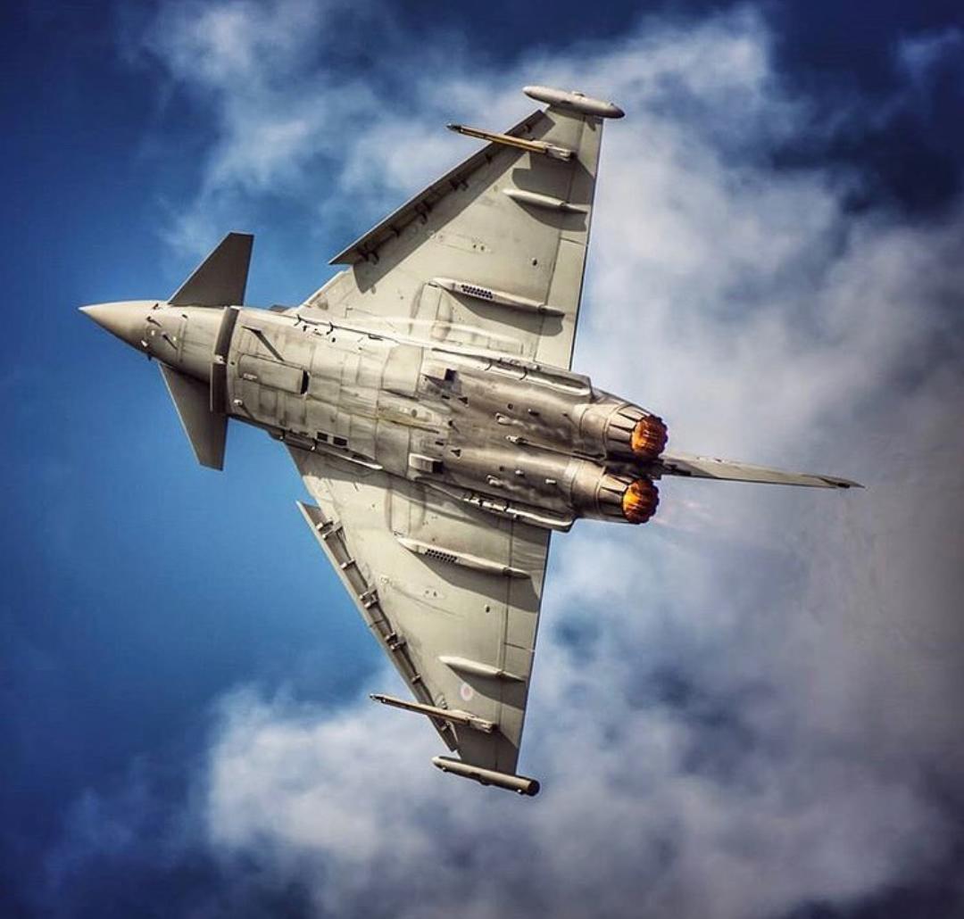 达索阵风战斗机vs布加迪,法国达索阵风