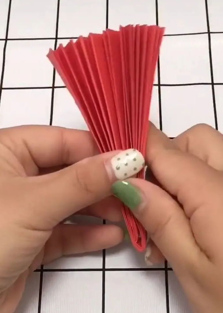 国庆节节关于赞美祖国的手工制作,怎么用橡皮泥做关于祖国的手工