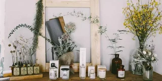 开一家有情怀赚钱的花店,全部积蓄开一家花店