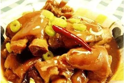 夜啤酒比较有特点的菜品,啤酒系列的菜品有哪些特点