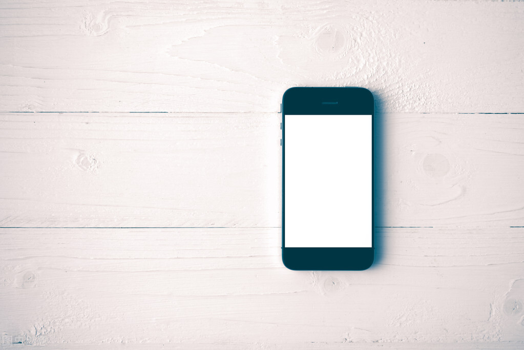 路由器首次使用手机怎么设置,路由器如何实现组网