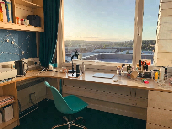 飘窗如何设计得又好看又实用,飘窗如何设计才能既实用又美观