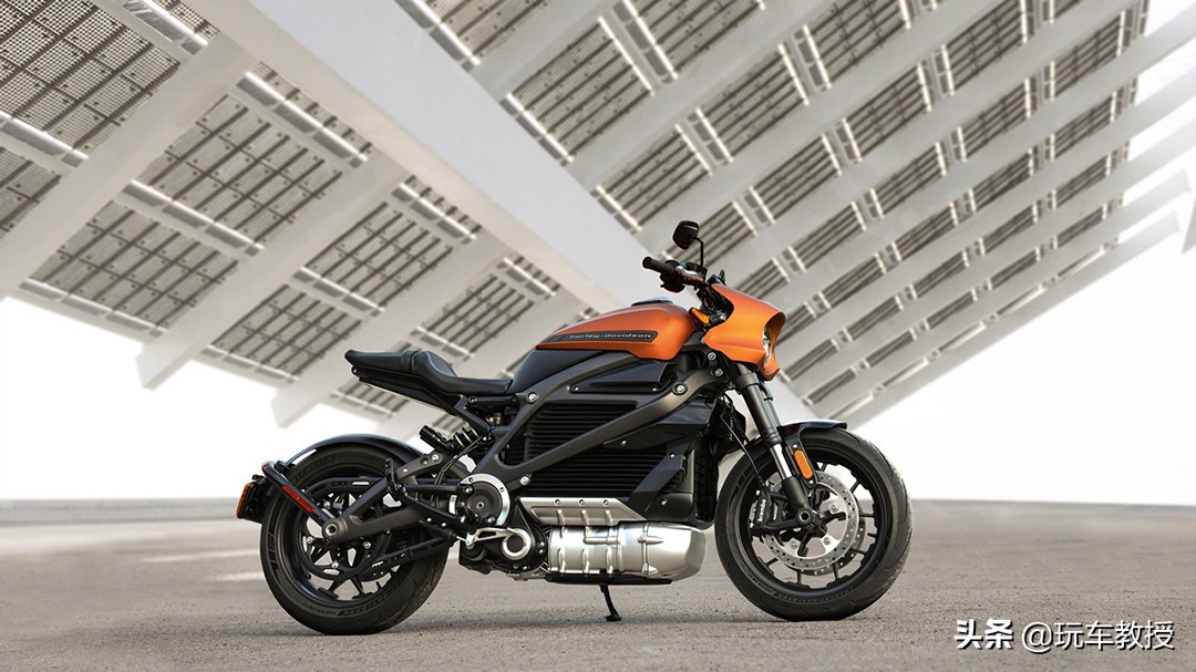 哈雷戴维森livewire电动摩托车,哈雷电动摩托车livewire价格