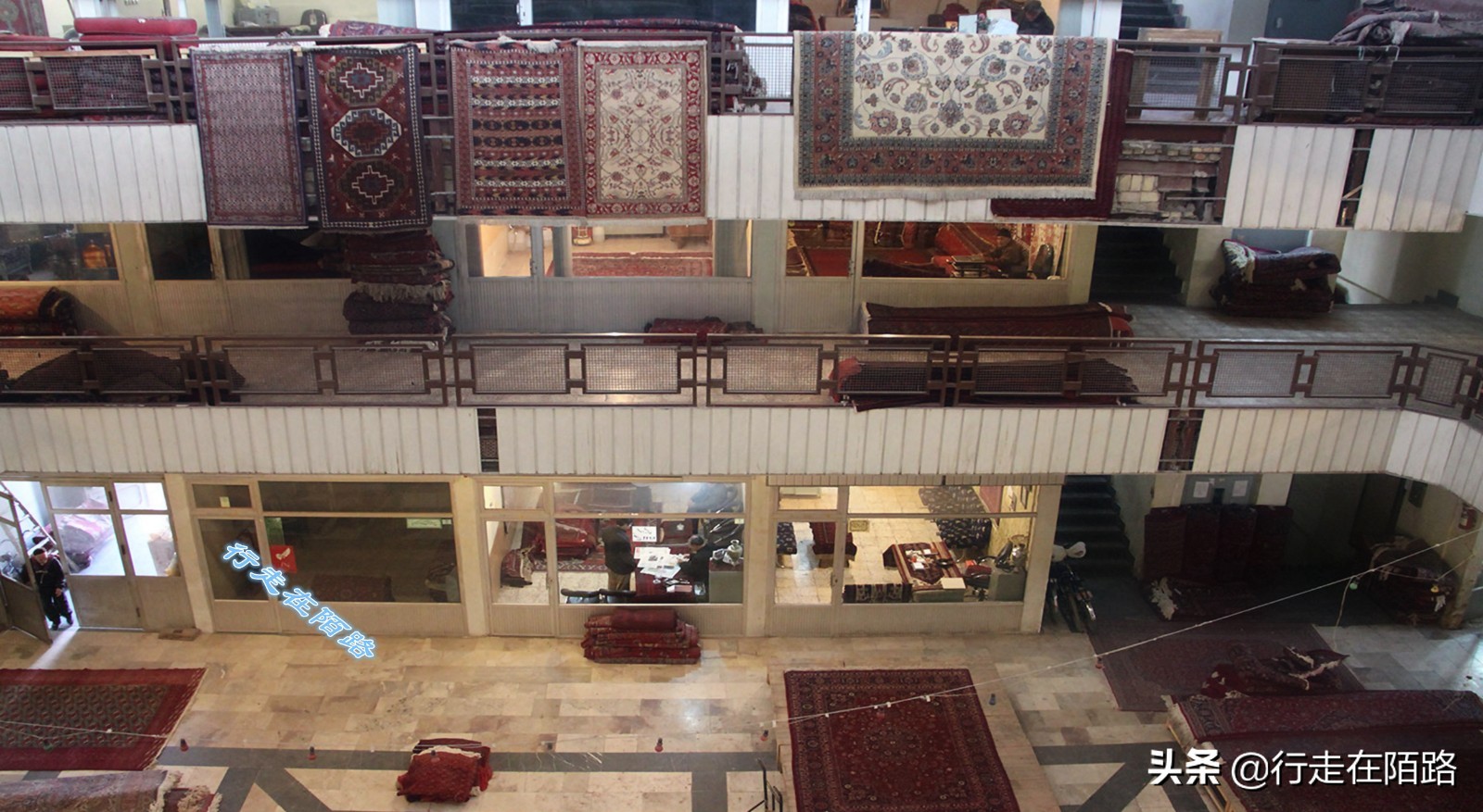 伊朗圣城旅完整版,伊朗衣食住行