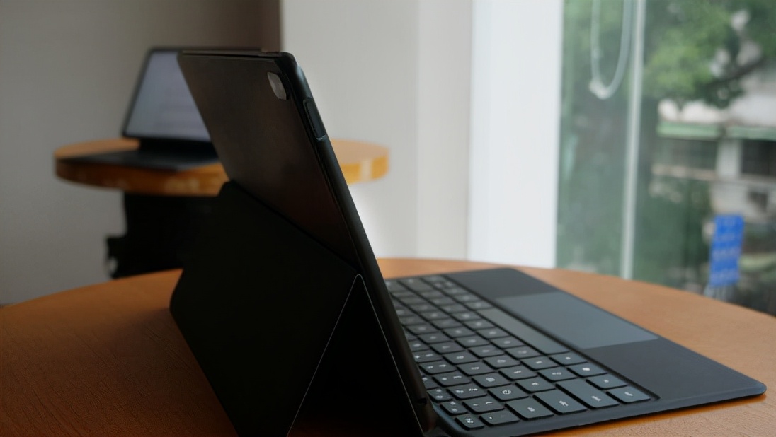 华为matebooke作为平板表现如何,华为matebooke2023款全面评测