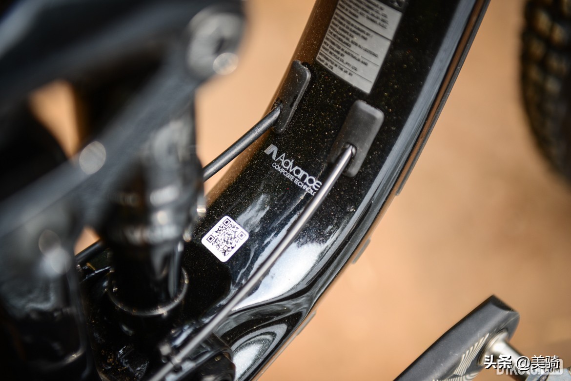 捷安特入门山地车测评,捷安特山地车公路车测评